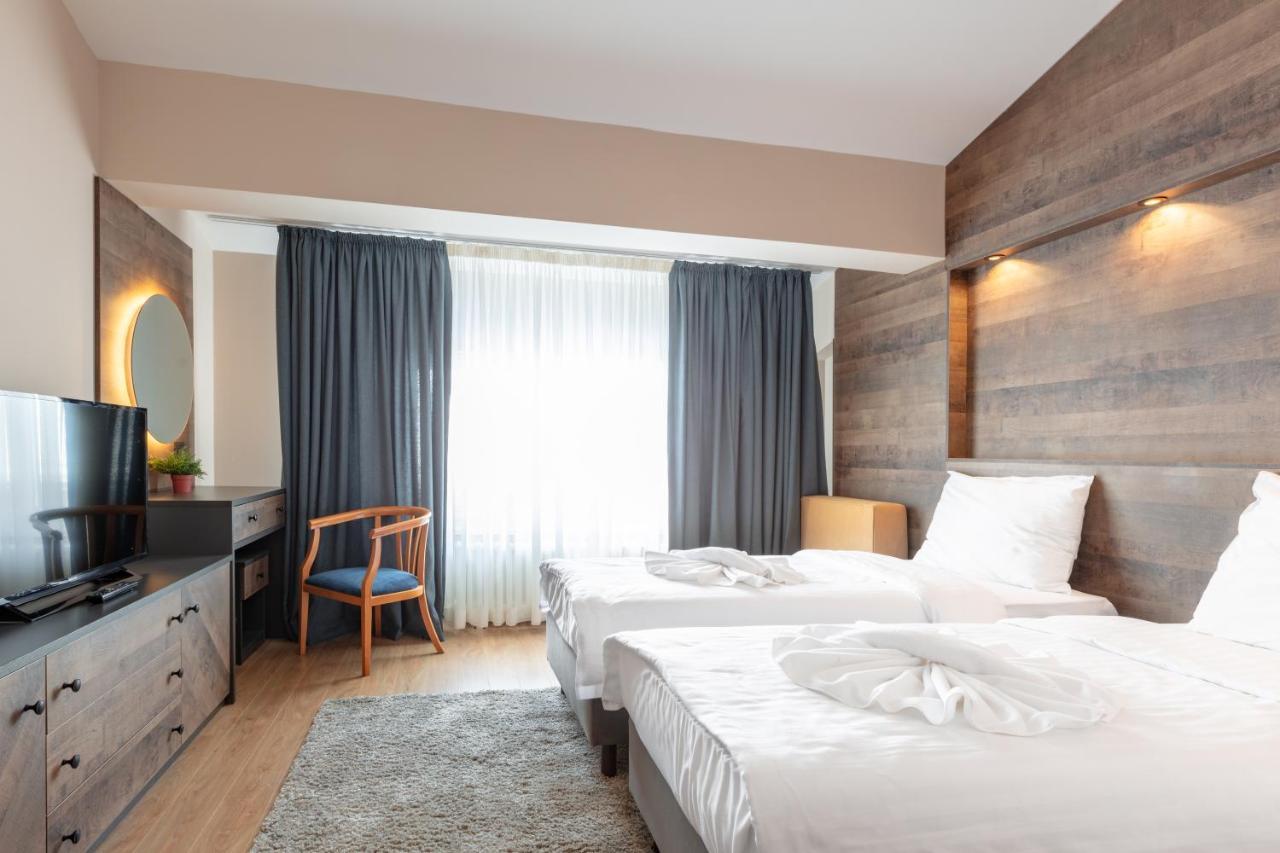 Hotel Sport, Resort Μαύροβο Εξωτερικό φωτογραφία
